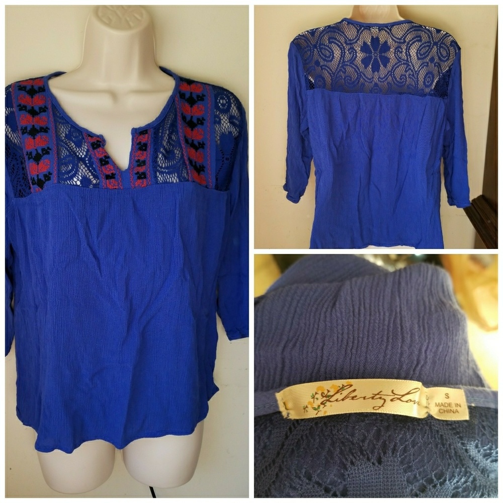 Liberty love women's shirt size small