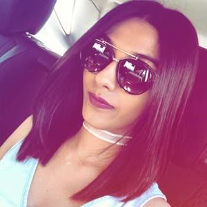 Meet your Posher, Amita