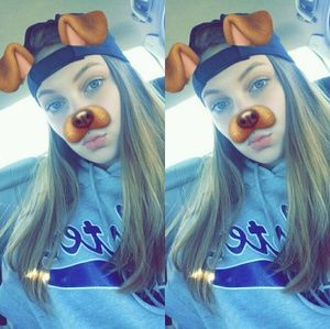 Meet your Posher, Kiley