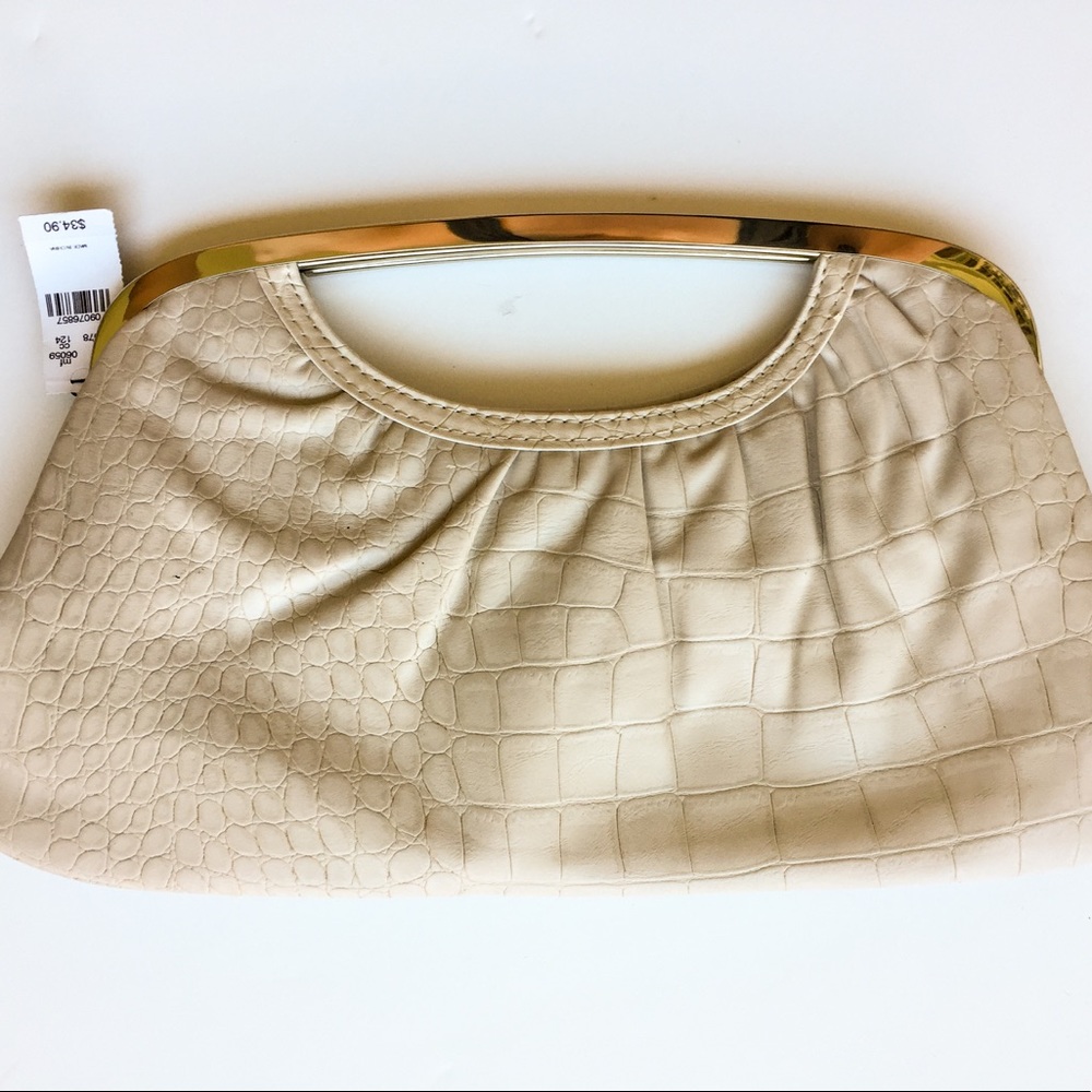 Express Clutch