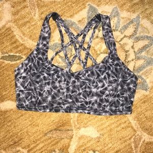 Lululemon Free to Be Serene Size 8