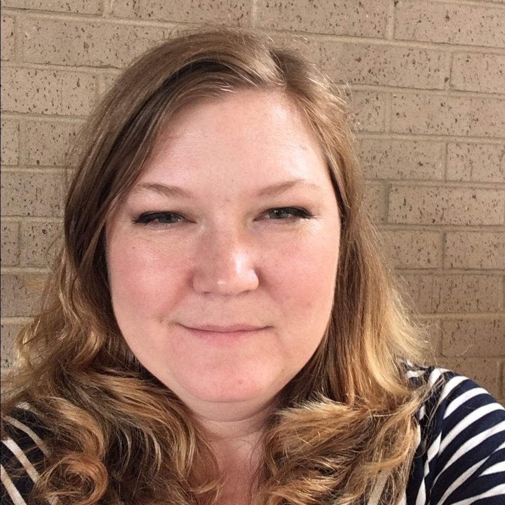 Meet your Posher, Carrie