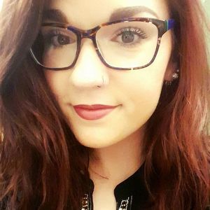 Meet your Posher, Maddie