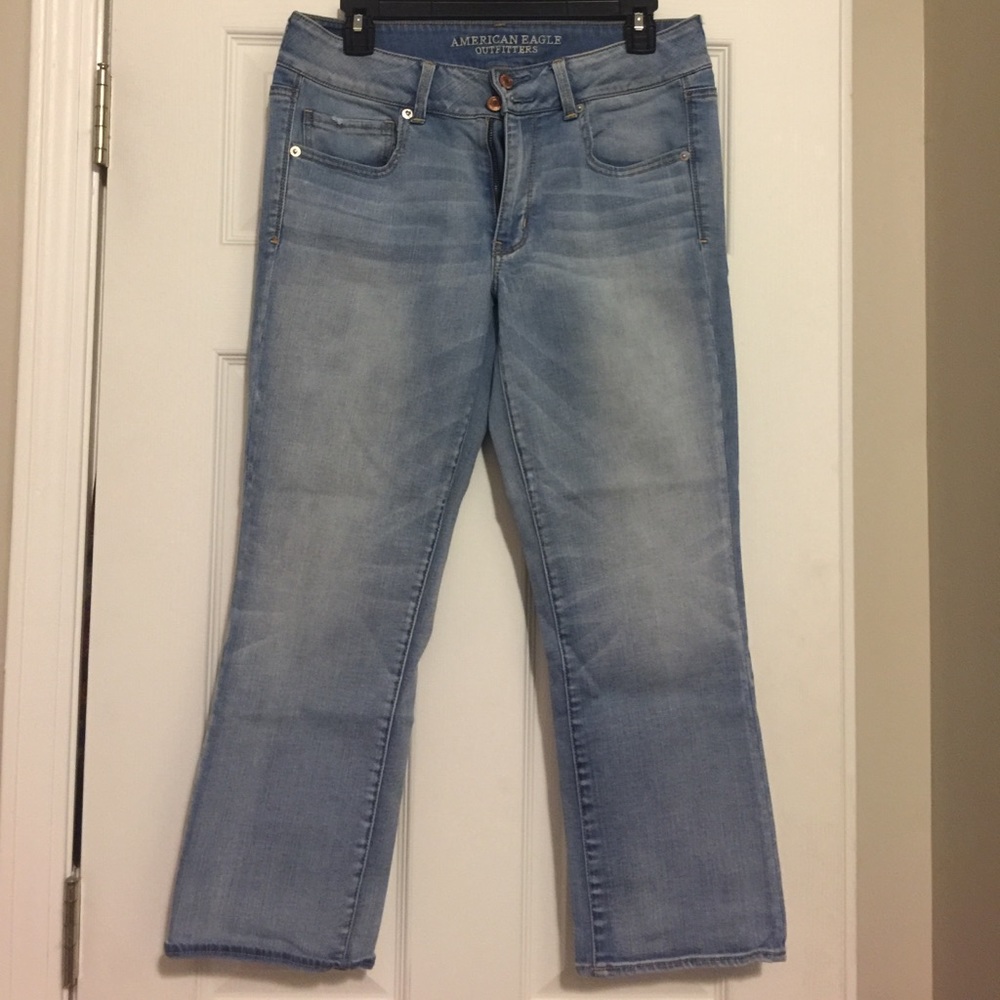 🦅American Eagle women’s size 12 capris 🦅