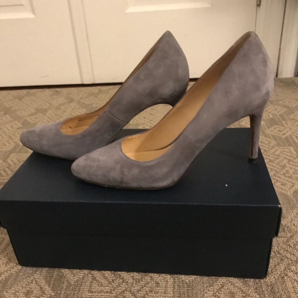 Cole Haan Bethany Pumps in storm cloud gray suede