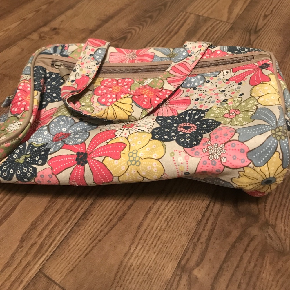 Thirty one makeup bag!