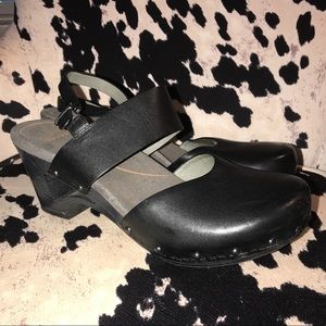 Dansko Mary Jane styled clog heel size 10