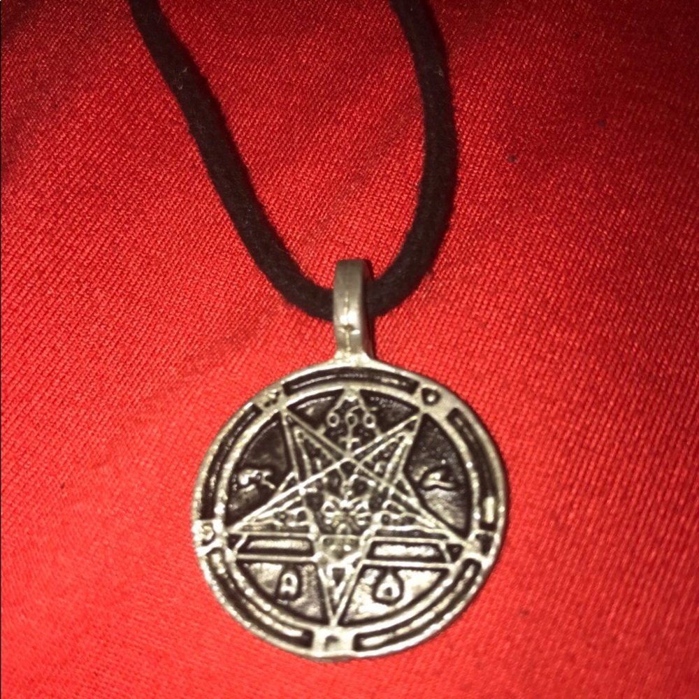 Ghoat head Symbol Satanic