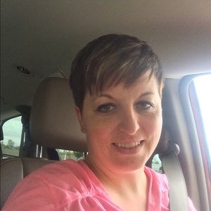 Meet your Posher, Karla