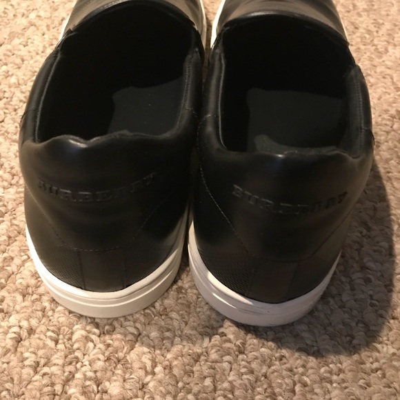 Burberry shoes main image 4