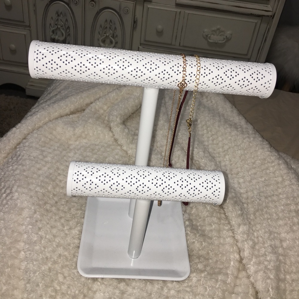 White Jewelry Holder/Stand