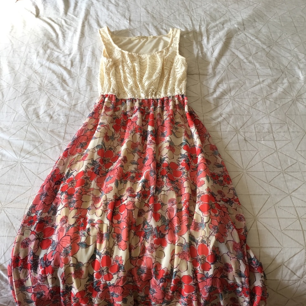Cream floral Maxi Dress