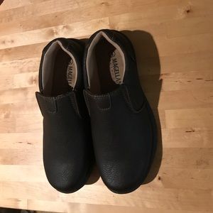 Brown slip on dress shoes