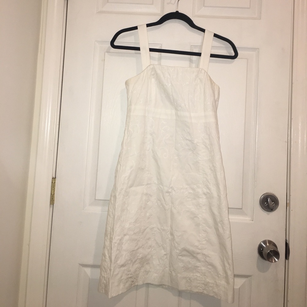 Sz. 2 WHITE EMBROIDERED LILLY PULITZER DRESS