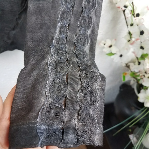 🔴SOLD🔴 Free People Shell Stitch Henley Blk Sz S - Picture 5 of 8