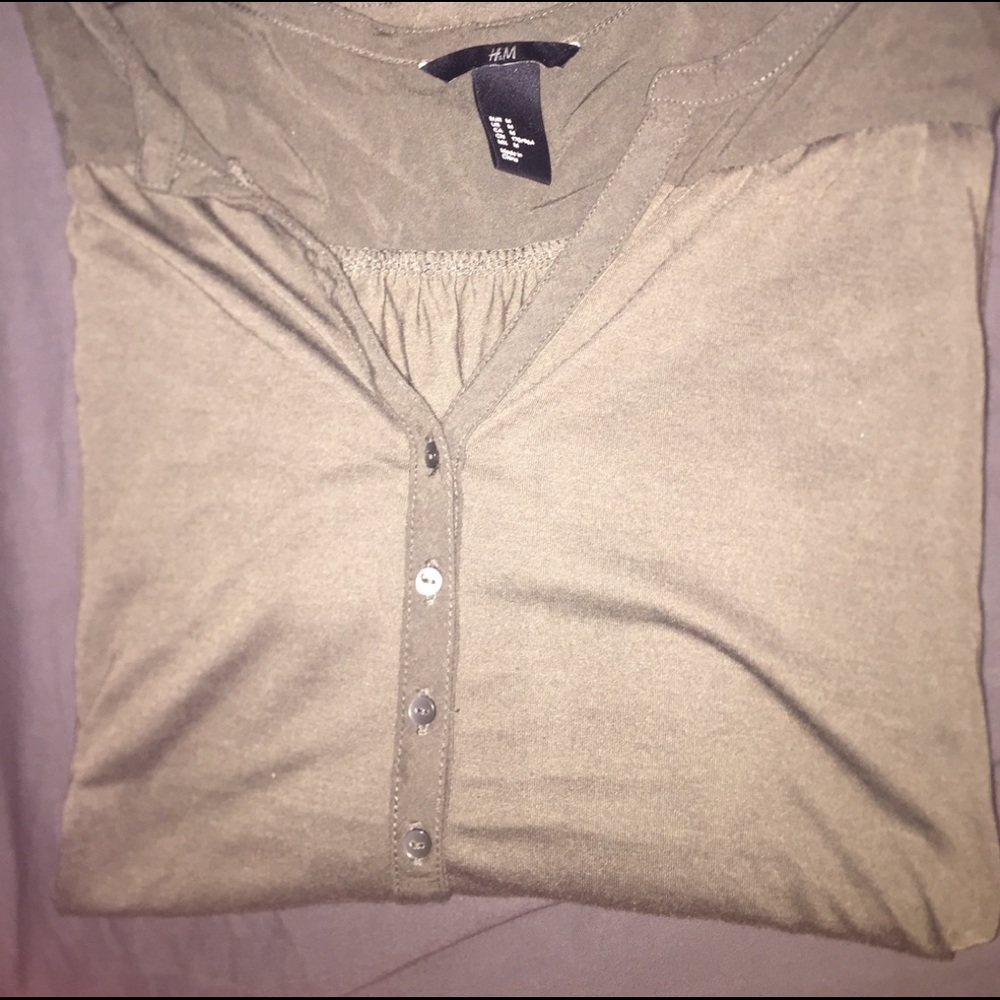 ARMY GREEN BLOUSE FOREVER 21