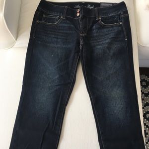 American Eagle Outfitters jean capris