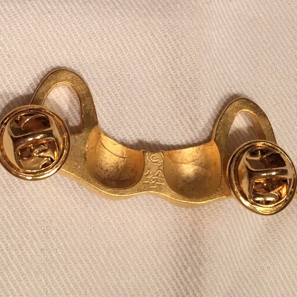 Brooch - Picture 2 of 2