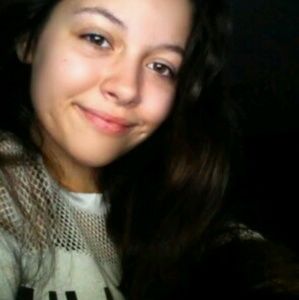 Meet your Posher, Lizzie