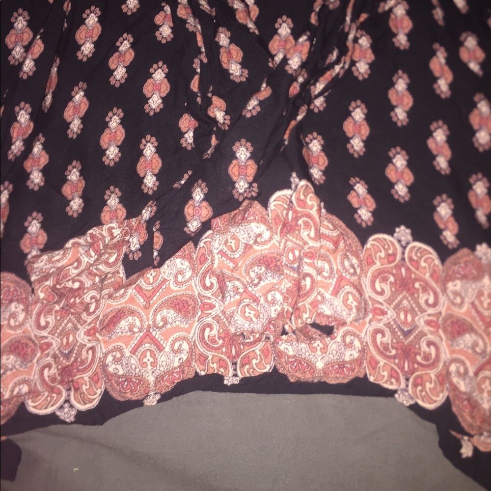 FALL BLOUSE - Picture 2 of 2