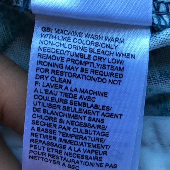 The North Face Blue ikat print Aztec shorts, 4 - Picture 5 of 7