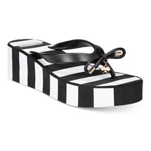 🔻Kate Spade🔻Price Drop🔻Cute Sandals