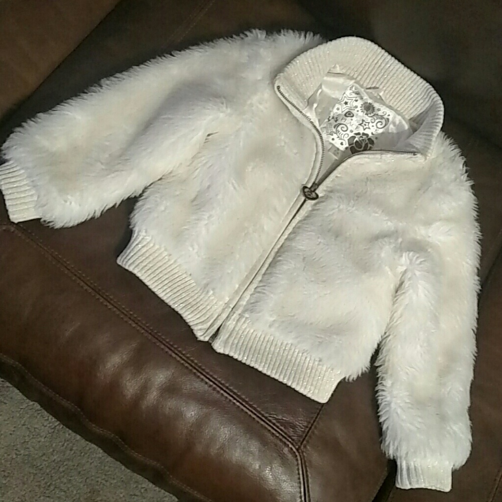 Children's Place Girls Faux fur bomber Jacket S5-6
