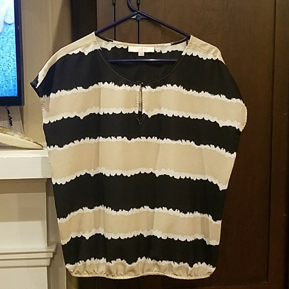 Loft polyester top