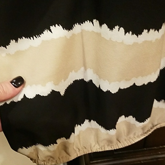 Loft polyester top - Picture 3 of 3