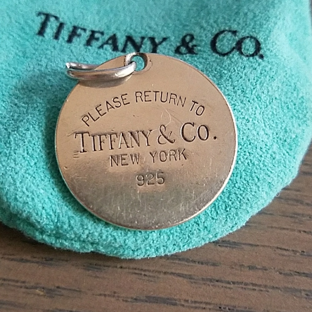 Return to Tiffany Tag