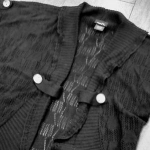 Cute and delicate black cardigan