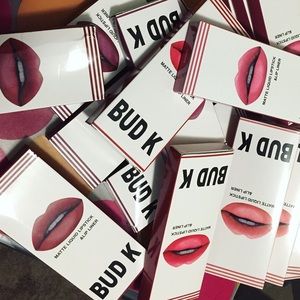 Bud K matte liquid lipstick lip kit + liner pencil