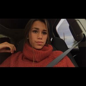 Meet your Posher, Kayla