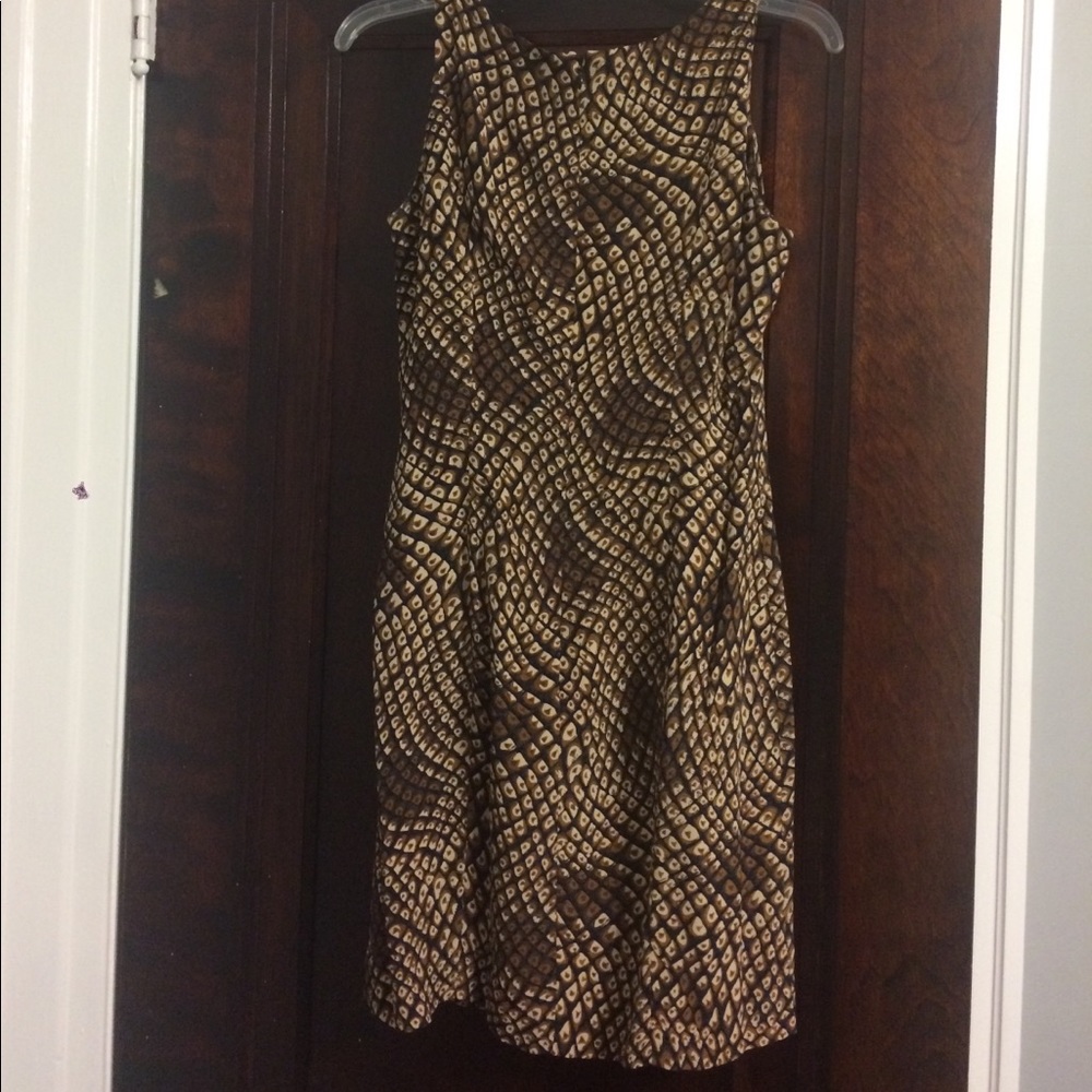Dress lined - Picture 2 of 4