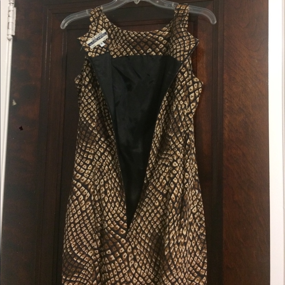 Dress lined - Picture 4 of 4