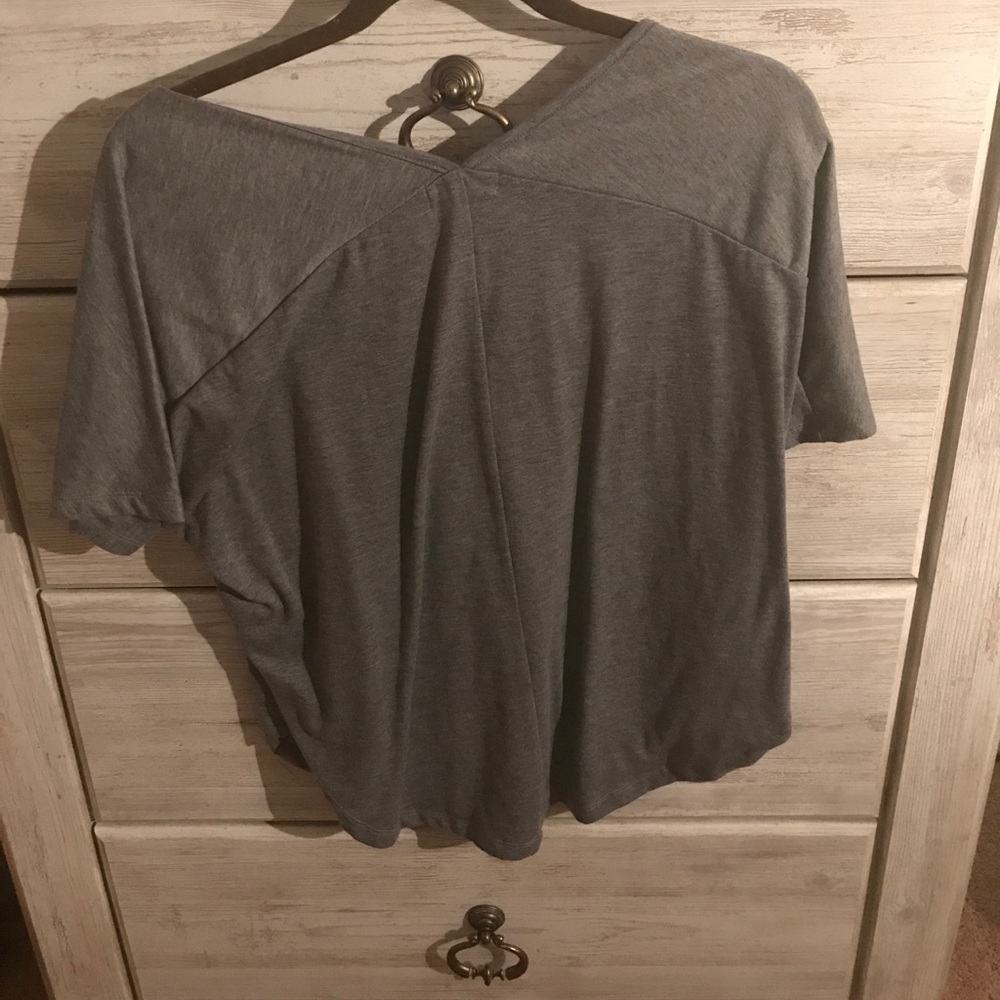 Gray tee - Picture 2 of 2