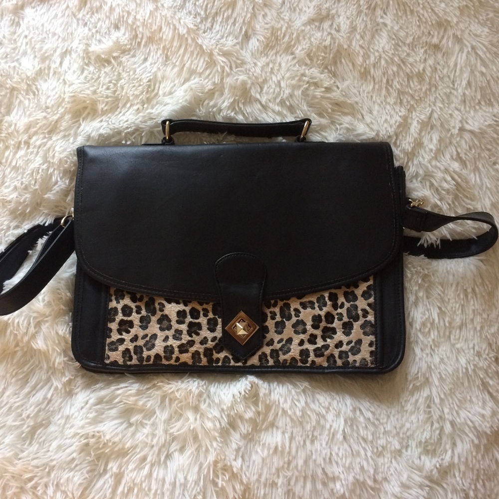 BDG cheetah messenger/laptop bag
