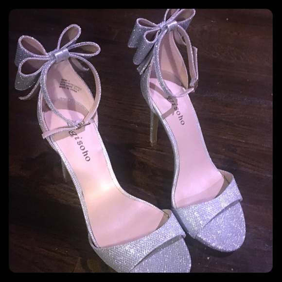 Zigi Soho Shoes - Sparkly Bow Heels
