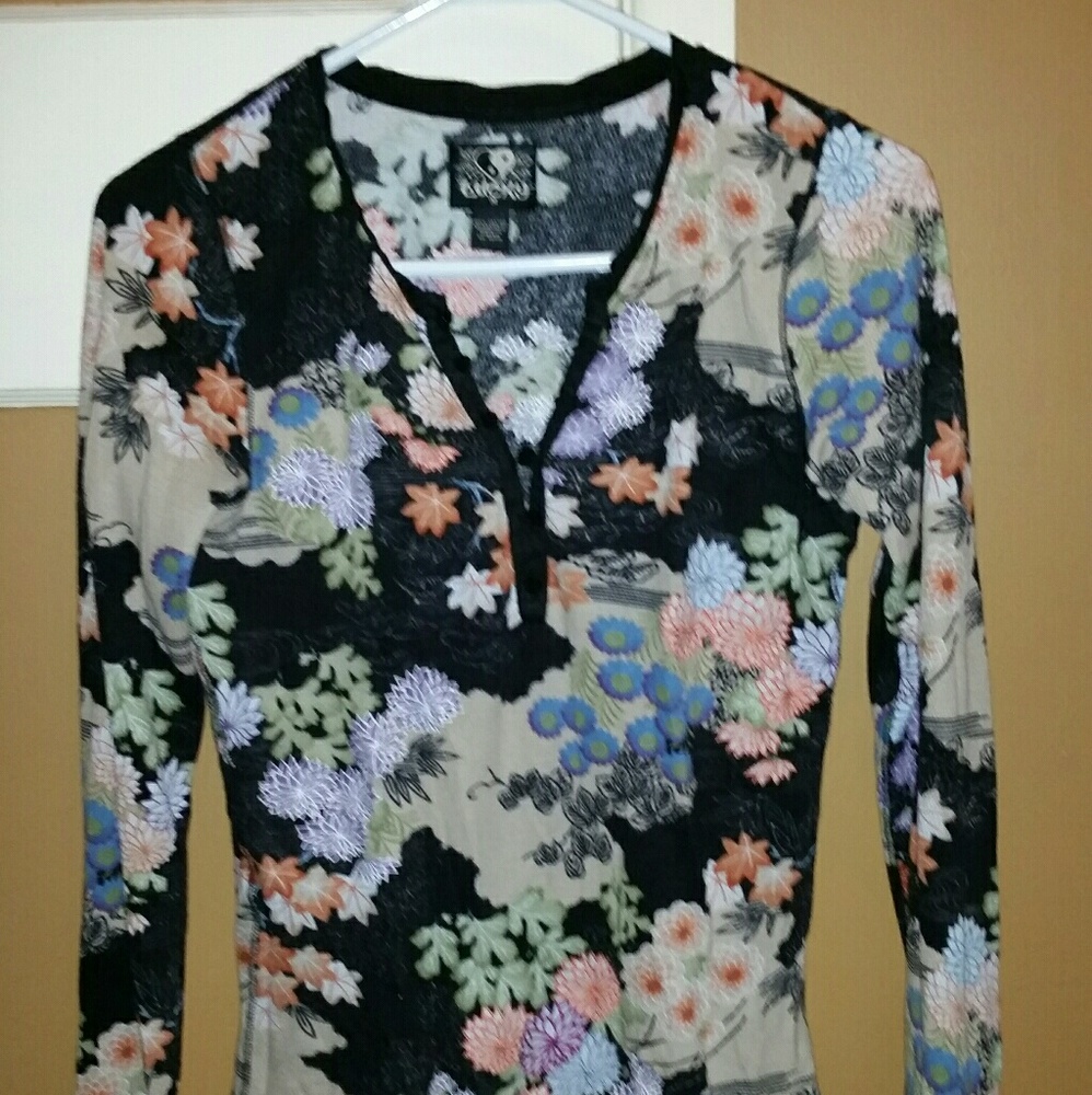 Lucky brand floral thermal waffle top