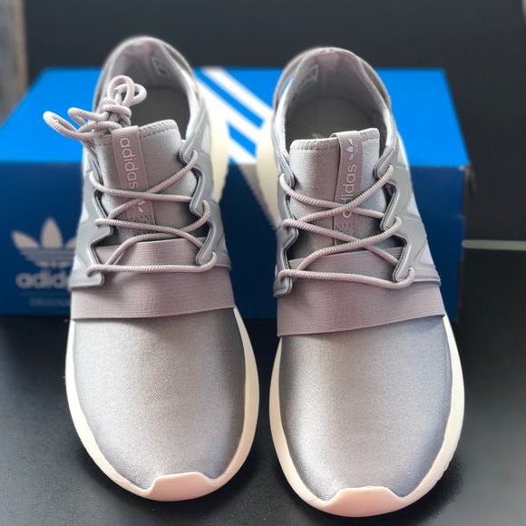 NWT Adidas Tubular Viral Metsil WMNS - Picture 2 of 6