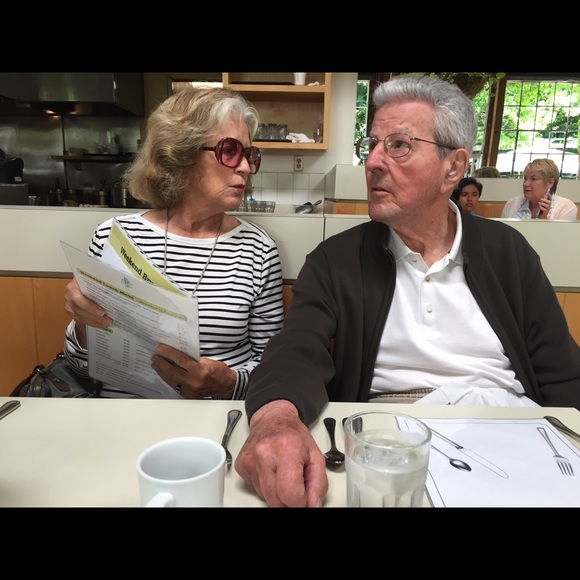 Meet your Posher, Dev - Picture 5 of 8