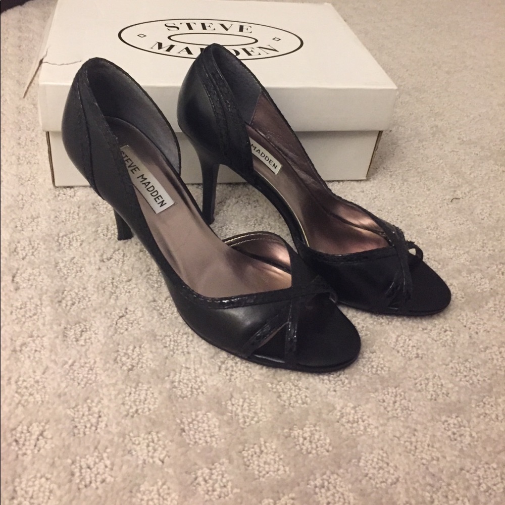 Black Steve Madden open toe heels