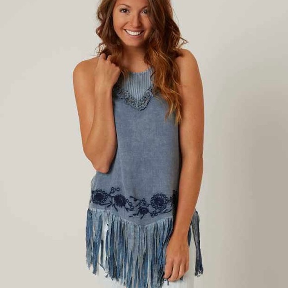 Buckle Tops - The Buckle - GIMMICKS FRINGE TANK TOP 🖤