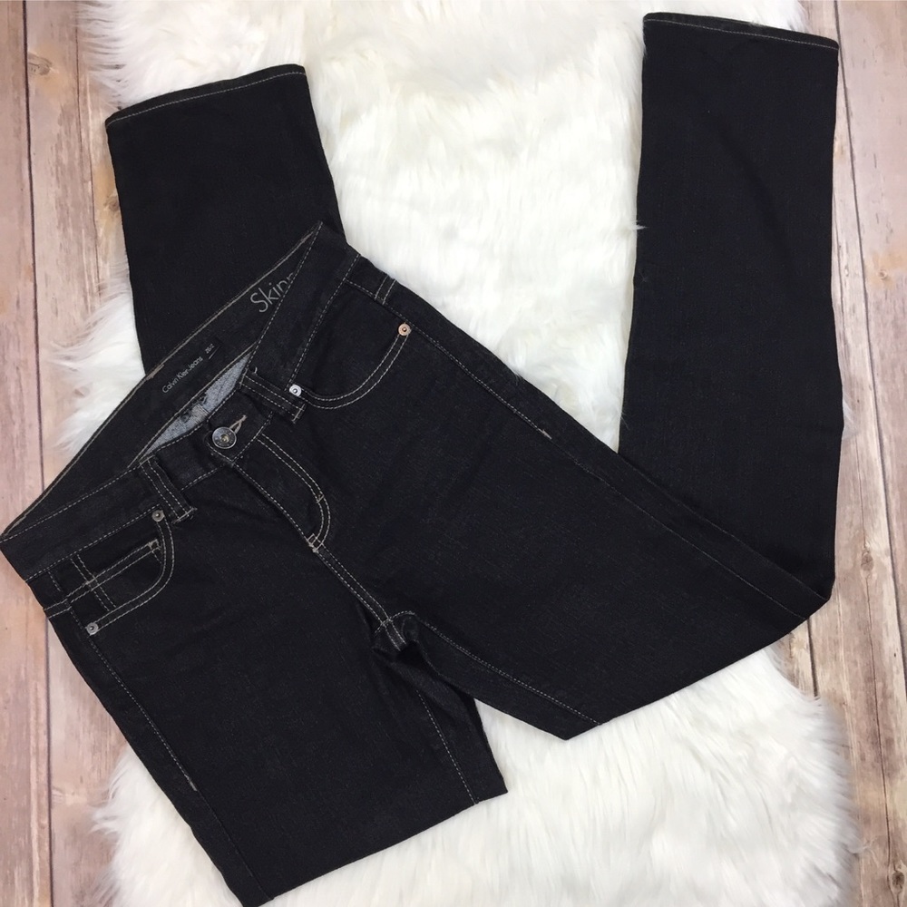 Calvin Klein | Skinny Jeans Dark Wash Size 26 2 - Picture 1 of 7