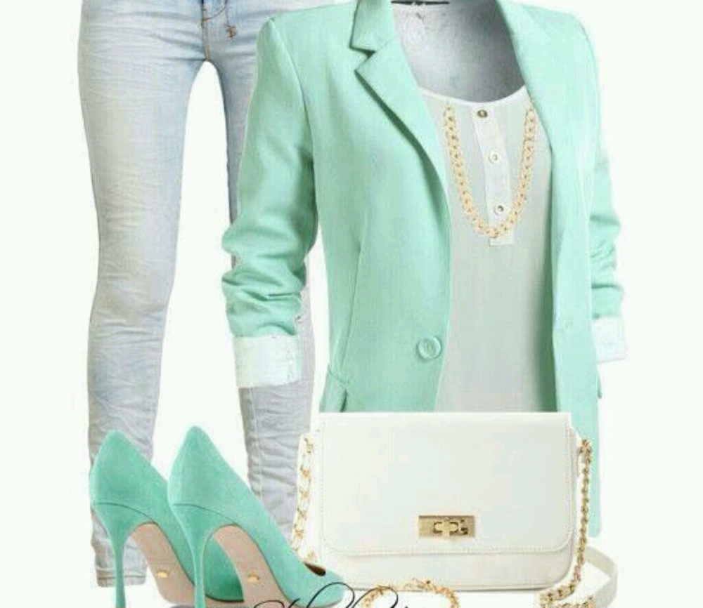 Meet your Posher, Julia