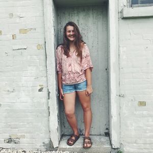 Meet your Posher, Cara