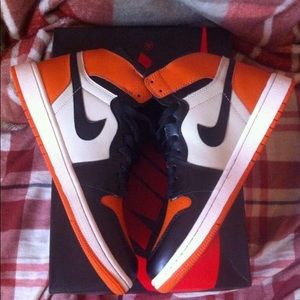 Jordan 1 shattered backboards