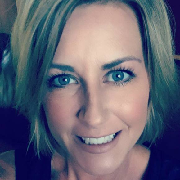 Meet your Posher, Carrie - Picture 1 of 1