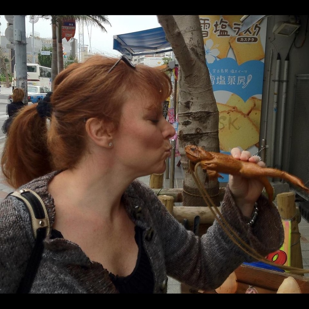 Meet your Posher, Ek