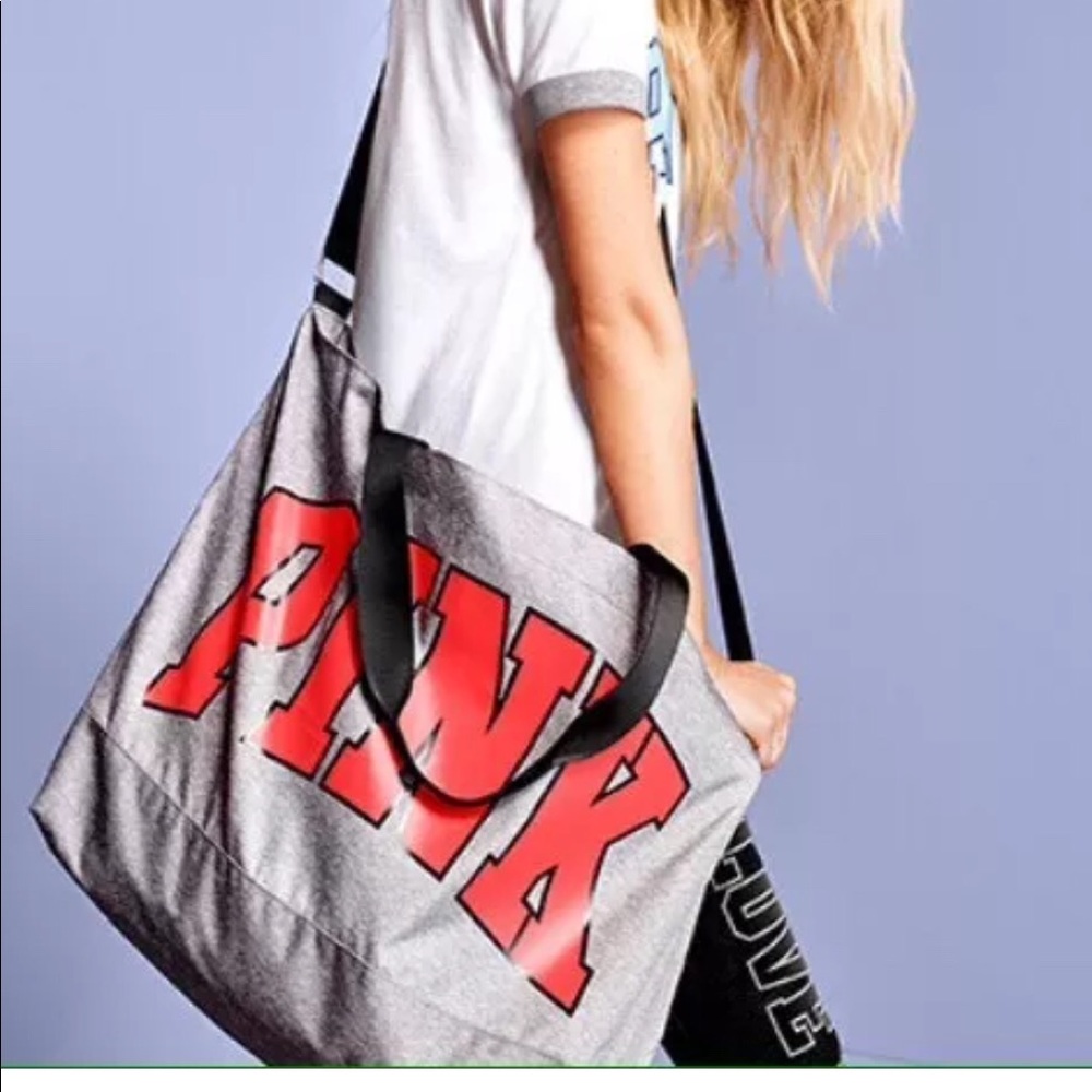 Victoria’s Secret PINK large weekend bag.